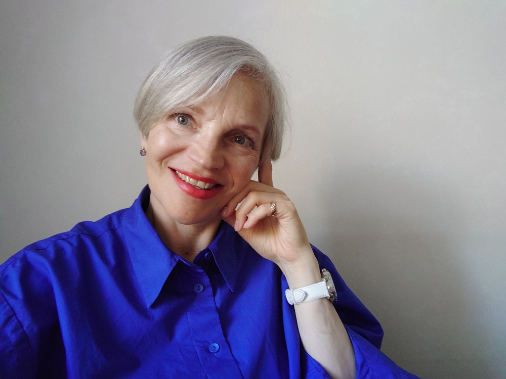 N.7816
Svetlana
63 anni
176 cm
Saint Petersburg
