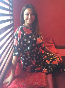 N.7916
Jazmyn
50 anni
175 cm
Moscow