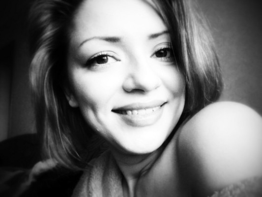 N.7989
Ksenia
35 anni
170 cm
Ekaterinburg