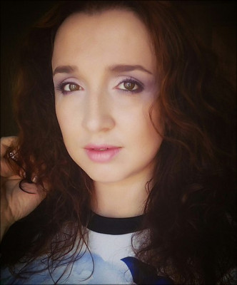 N.8149
Yulia
39 anni
174 cm
Moscow