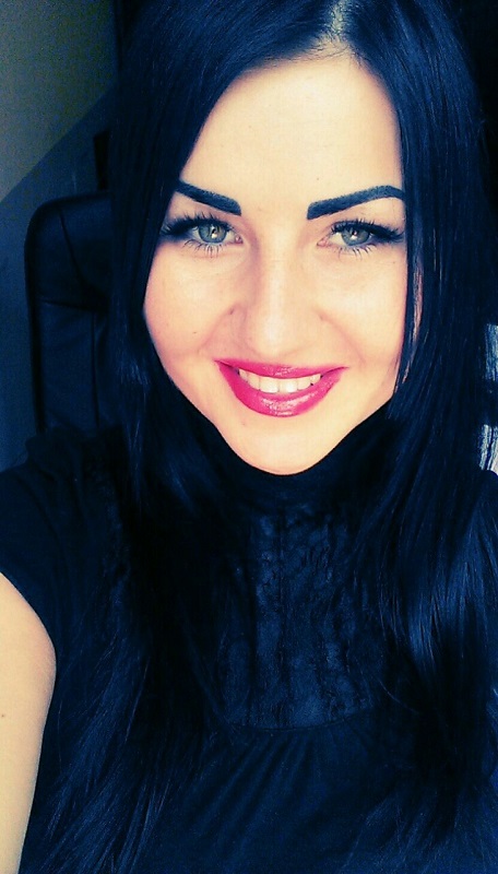 N.8193
Yulia
33 anni
165 cm
Kiev