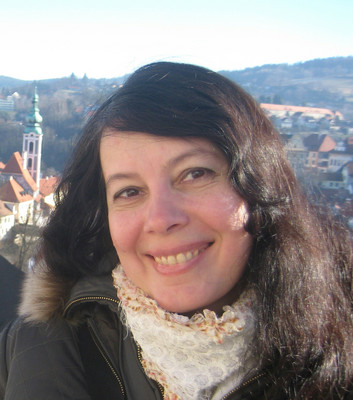 N.8208
Nina
50 anni
172 cm
Moscow