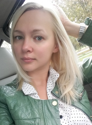 N.8334
Yulia
41 anni
172 cm
Minsk