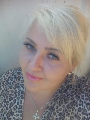 N.8364
Yulia
44 anni
169 cm
Kiev