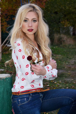 N.8378
Irina
35 anni
167 cm
Mariupol