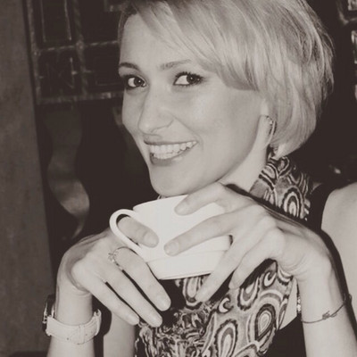 N.8529
Evgenia
44 anni
173 cm
Dnepropetrovsk