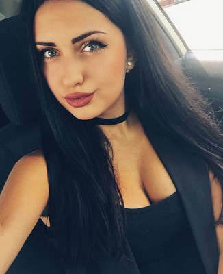 N.8567
Karina
29 anni
169 cm
Zaporozhye
