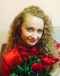 N.8601
Tatiana
40 anni
158 cm
Kiev