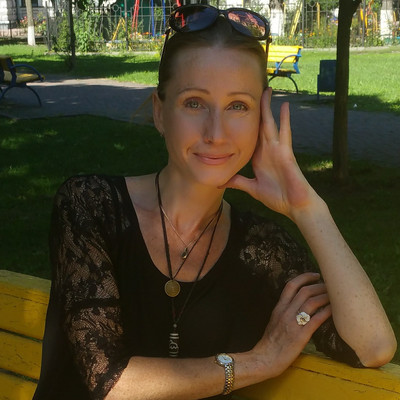 N.8764
Oksana
48 anni
165 cm
Kharkov