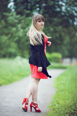 N.8769
Aleksandra
37 anni
160 cm
Helsinki