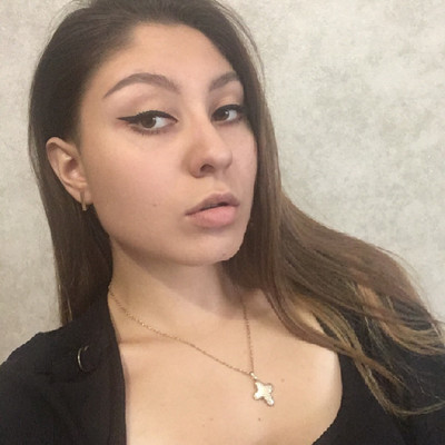 N.8796
Alice
30 anni
174 cm
Kirovograd