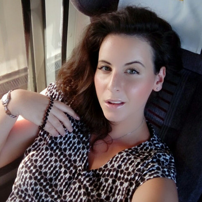 N.8807
Daria
34 anni
180 cm
Kiev