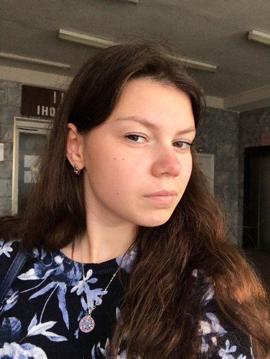 N.8863
Oksana
28 anni
161 cm
Kiev