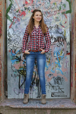 N.8899
Elena
38 anni
170 cm
Minsk