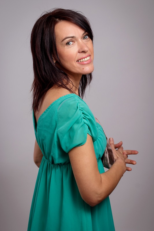 N.8944
Elena
54 anni
169 cm
Kiev