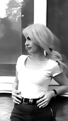 N.9017
Ella
59 anni
158 cm
Kiev