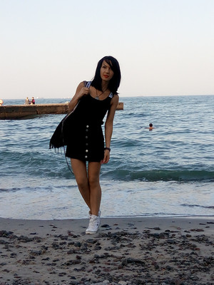 N.9031
Tatiana
44 anni
166 cm
Odessa
