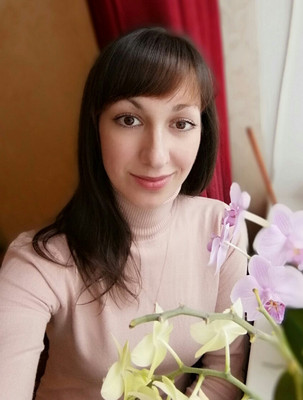 N.9159
Galina
45 anni
178 cm
Chigirin