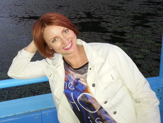 N.9172
Elena
53 anni
172 cm
Dnepropetrovsk