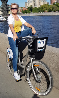 N.9185
Elena
63 anni
160 cm
Moscow