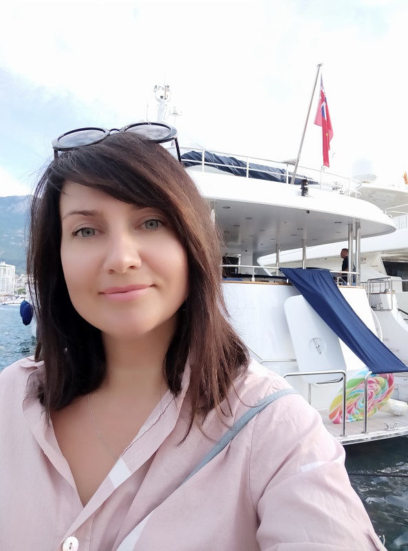 N.9357
Ivanna
48 anni
166 cm
Kiev
