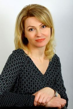 N.9389
Elena
53 anni
170 cm
Dnepropetrovsk
