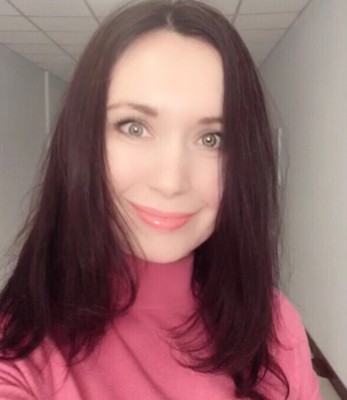 N.9422
Olga
47 anni
168 cm
Moscow