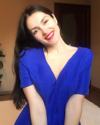 N.9425
Anna
39 anni
171 cm
Minsk