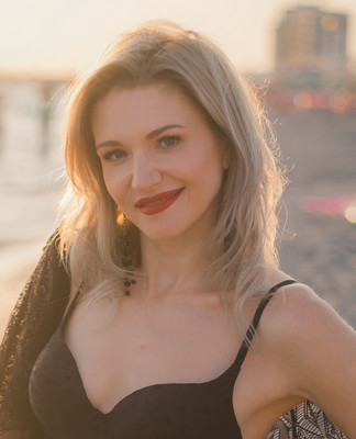 N.9434
Asya
40 anni
176 cm
Moscow
