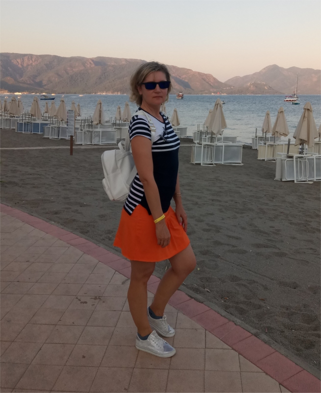 N.9524
Karina
60 anni
168 cm
Kiev