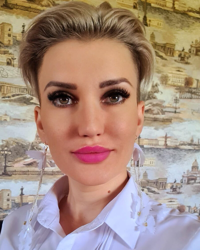 N.9546
Natalia
41 anni
162 cm
Kurilsk