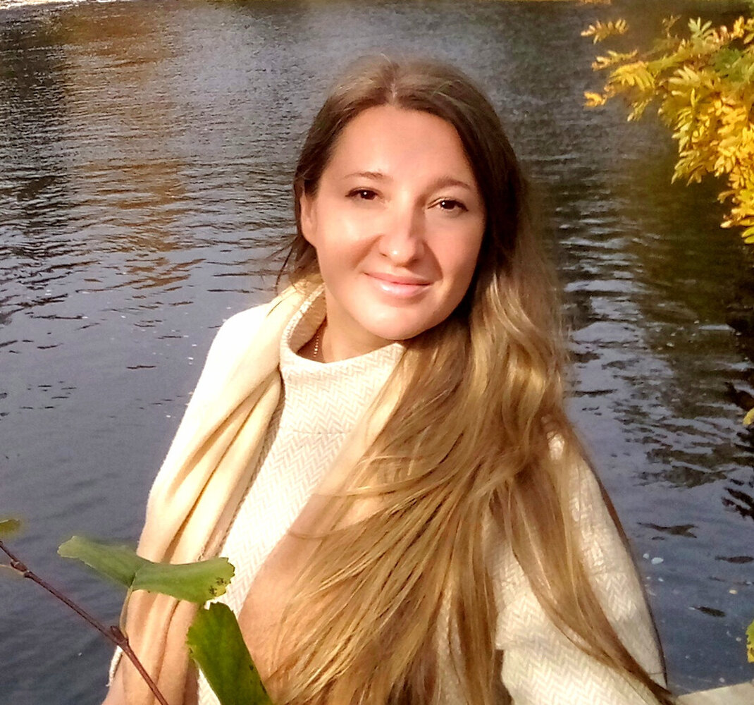 N.9553
Natalia
45 anni
169 cm
Saint Petersburg