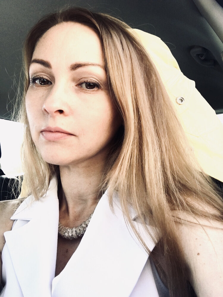 N.9558
Olga
48 anni
160 cm
Ulyanovsk