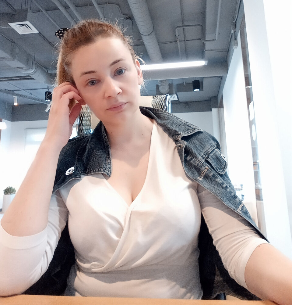 N.9571
Natalia
40 anni
170 cm
Moscow
