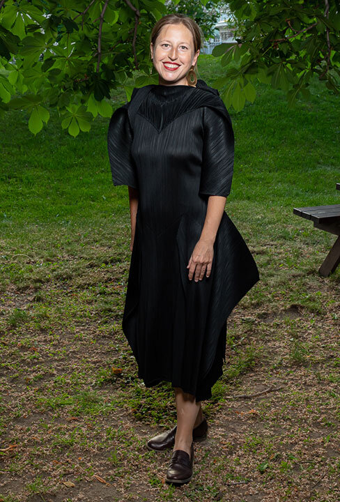 N.9582
Olga
49 anni
164 cm
Moscow