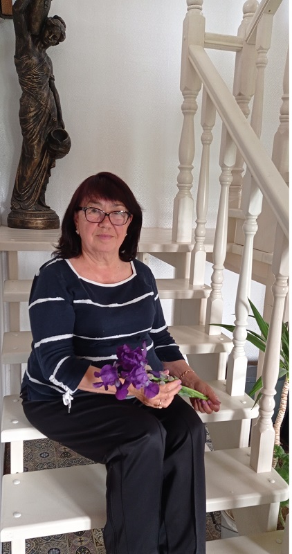 N.9637
Lyudmila
73 anni
163 cm
Kiev