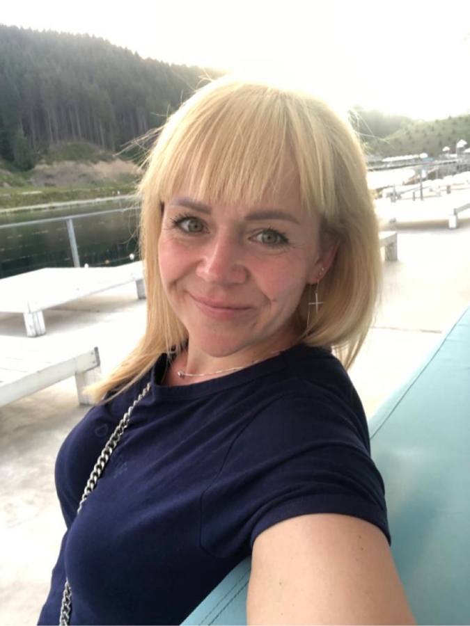 N.9666
Natalia
48 anni
163 cm
Chernigov