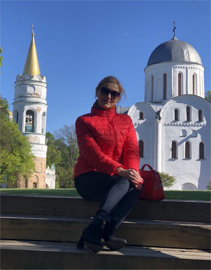 N.9669
Tatiana
45 anni
165 cm
Chernigov