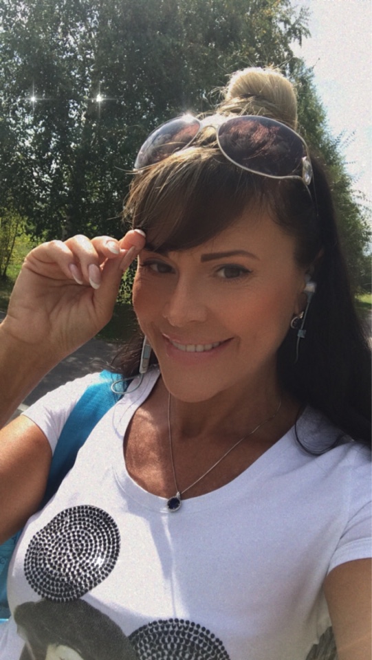 N.9670
Galina
54 anni
163 cm
Kemerovo