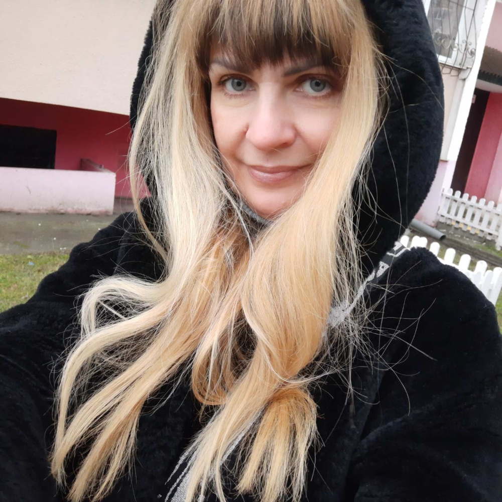 N.9728
Elena
54 anni
170 cm
Chernigov