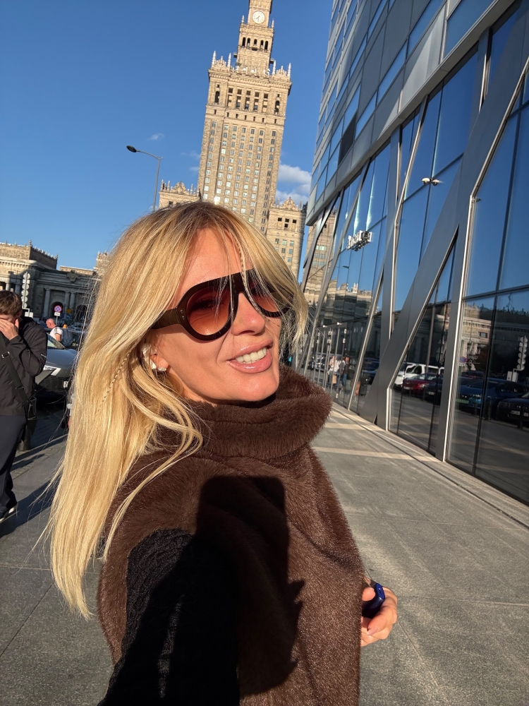 N.9751
Elena
51 anni
167 cm
Antalya